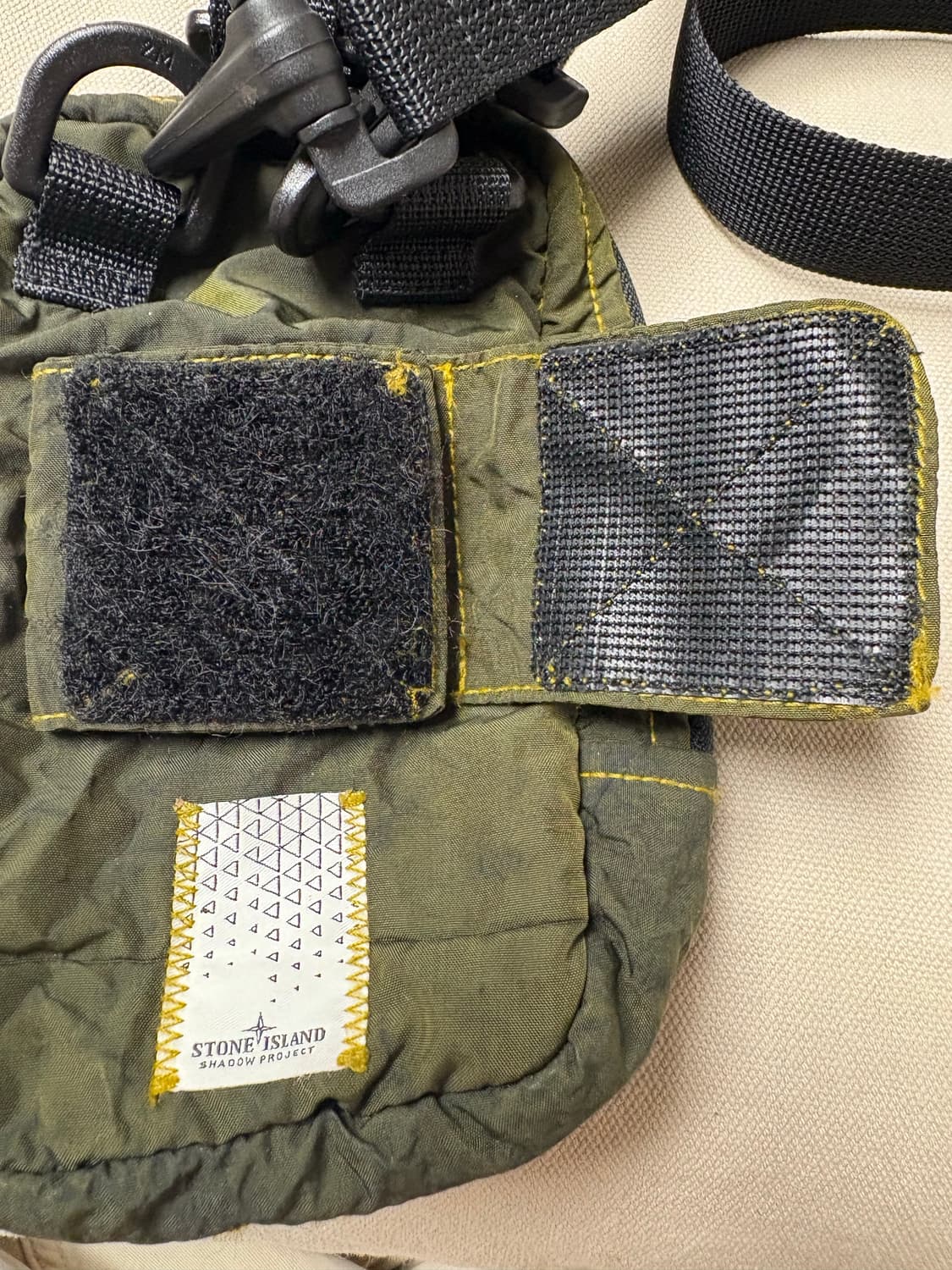 스톤아일랜드 쉐도우프로젝트 나일론 와펜 크로스백 상품이미지3