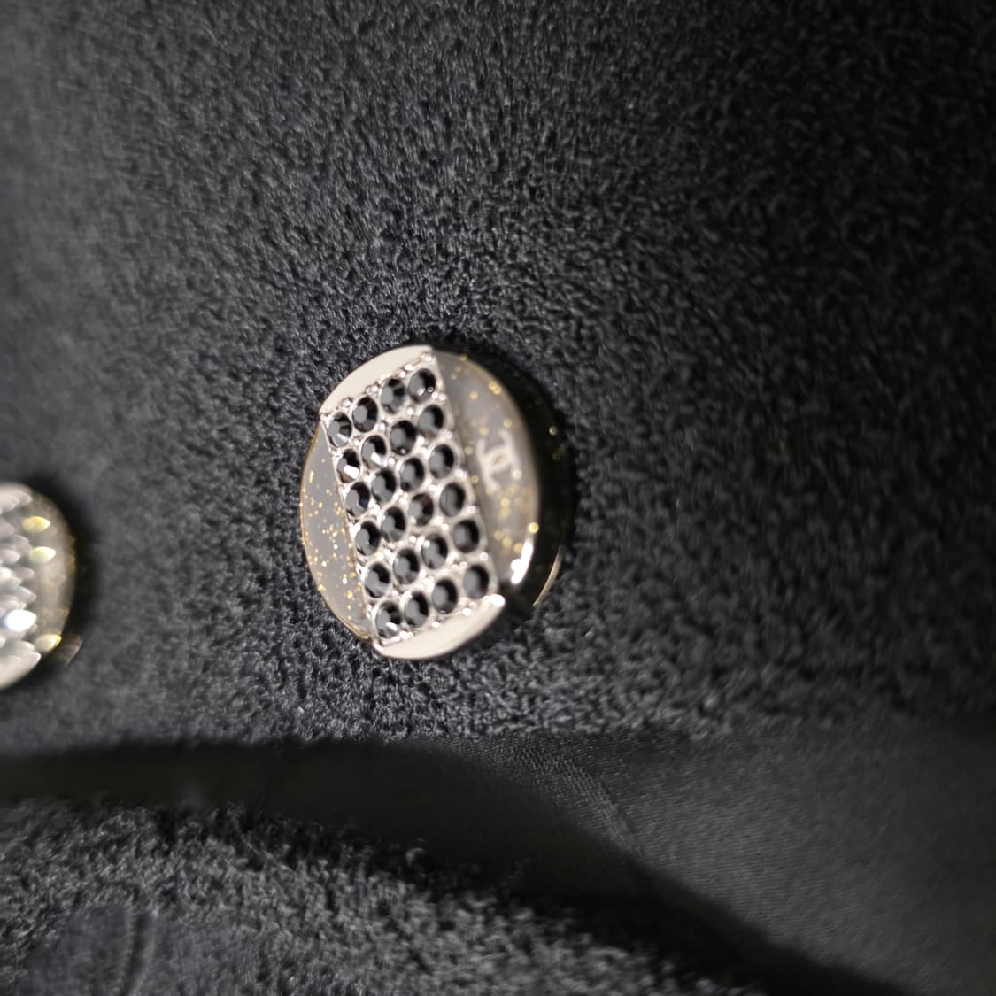 [정품] 샤넬 12C 칼 라거펠트 크루즈 셋업 (새상품급) 상품이미지6