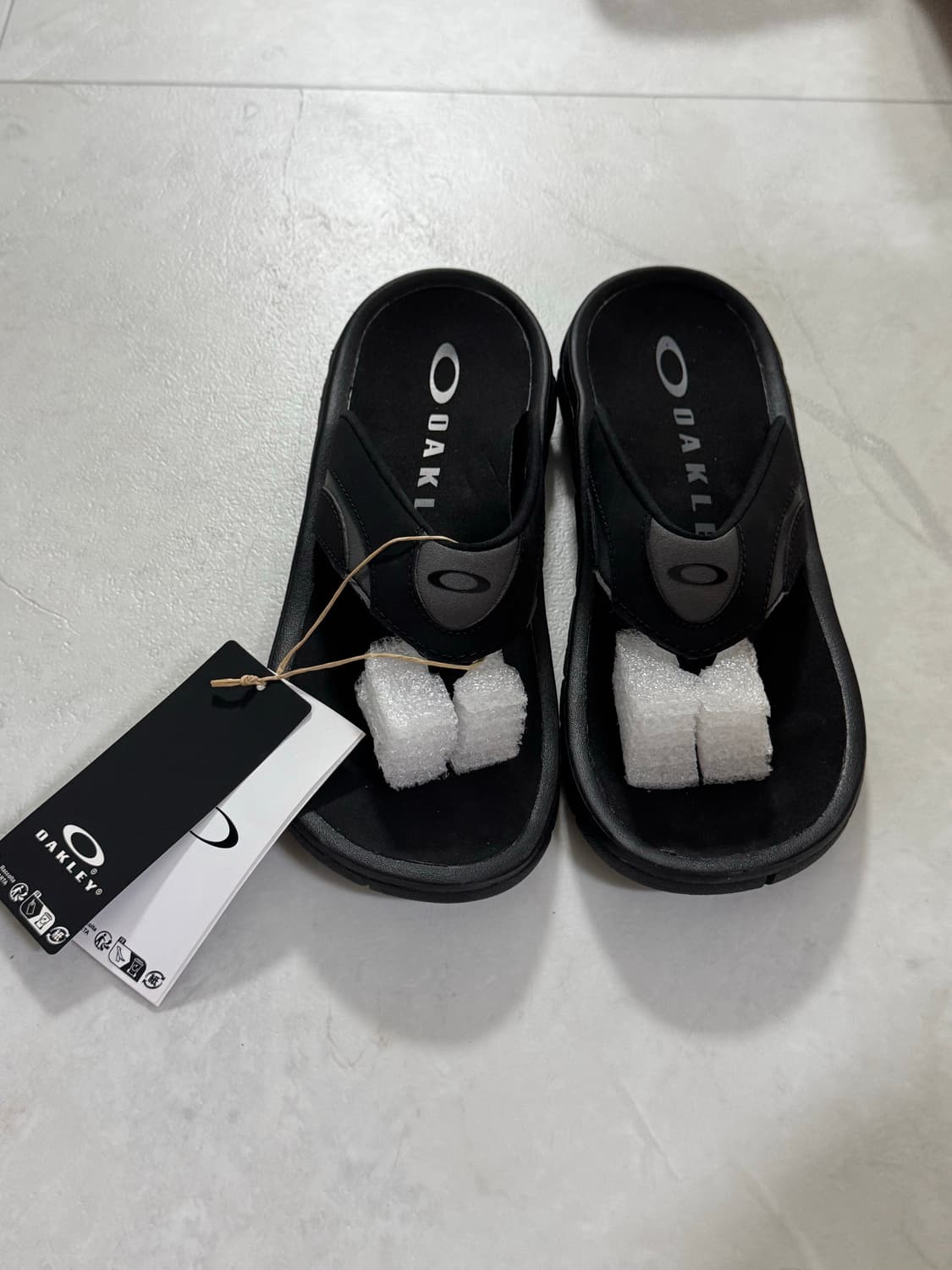 오클리 남성 쪼리 새상품 상품이미지7