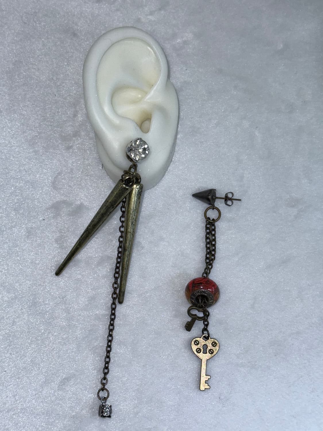 lock me down earring by PJM 상품이미지1