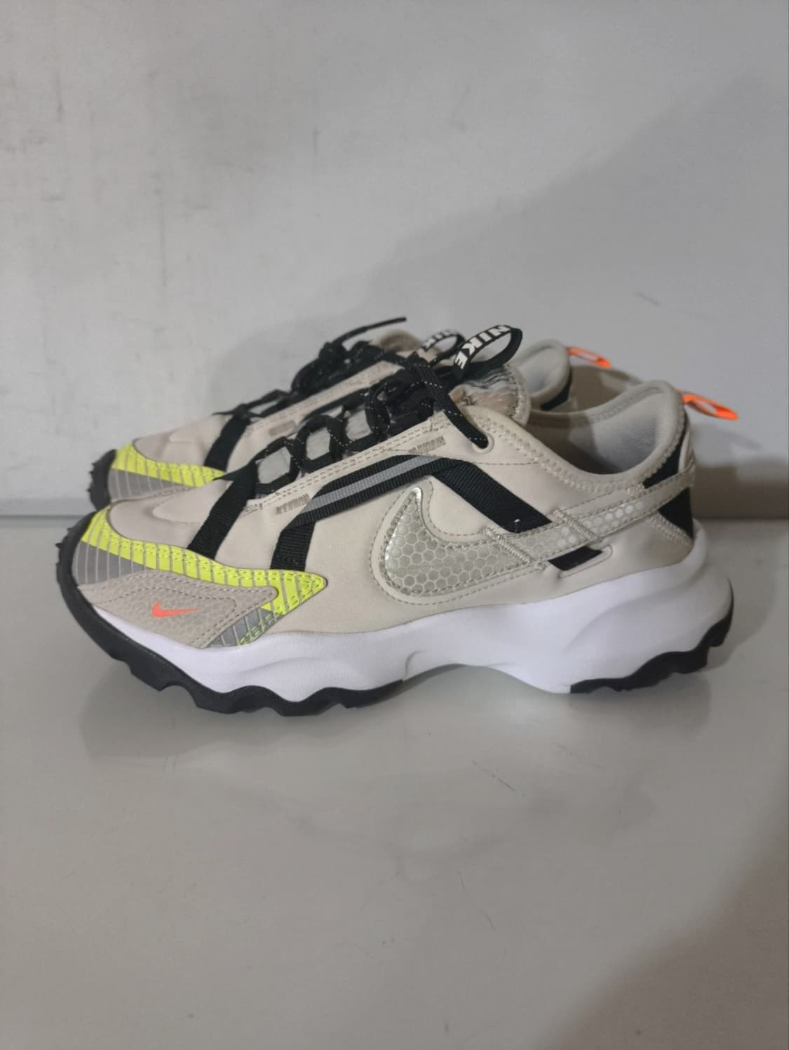 245mm 3M x 나이키 TC 7900 운동화 상품이미지1