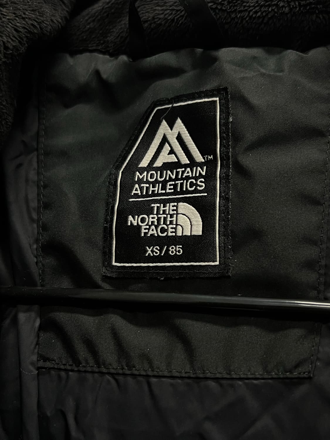 노스페이스 익스플로링2 구스다운 롱 패딩 코트 블랙 상품이미지4