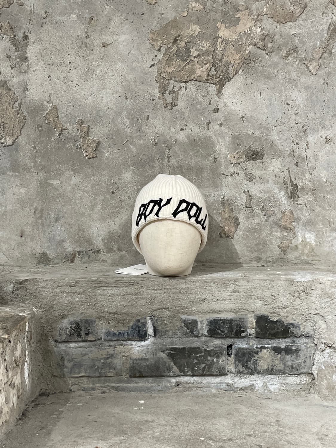 셀린느 아이보리 보이 돌 울 비니 상품이미지1