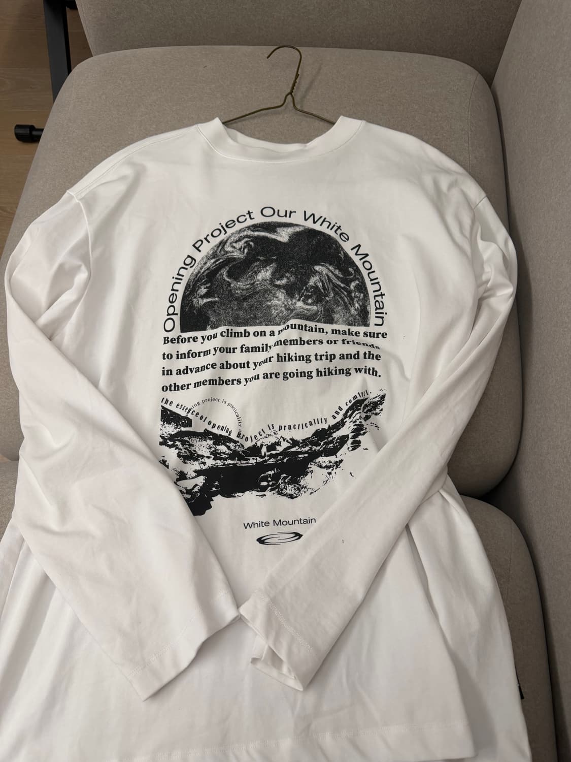 오프닝 프로젝트 하프 플래닛 롱슬리브 상품이미지1