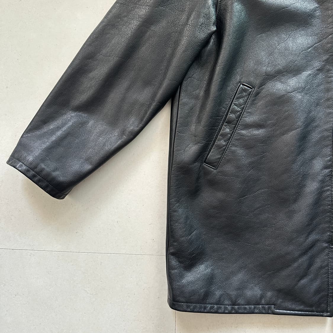 요지야마모토 A.A.R 소가죽 미니멀 레더코트 (M) 상품이미지4