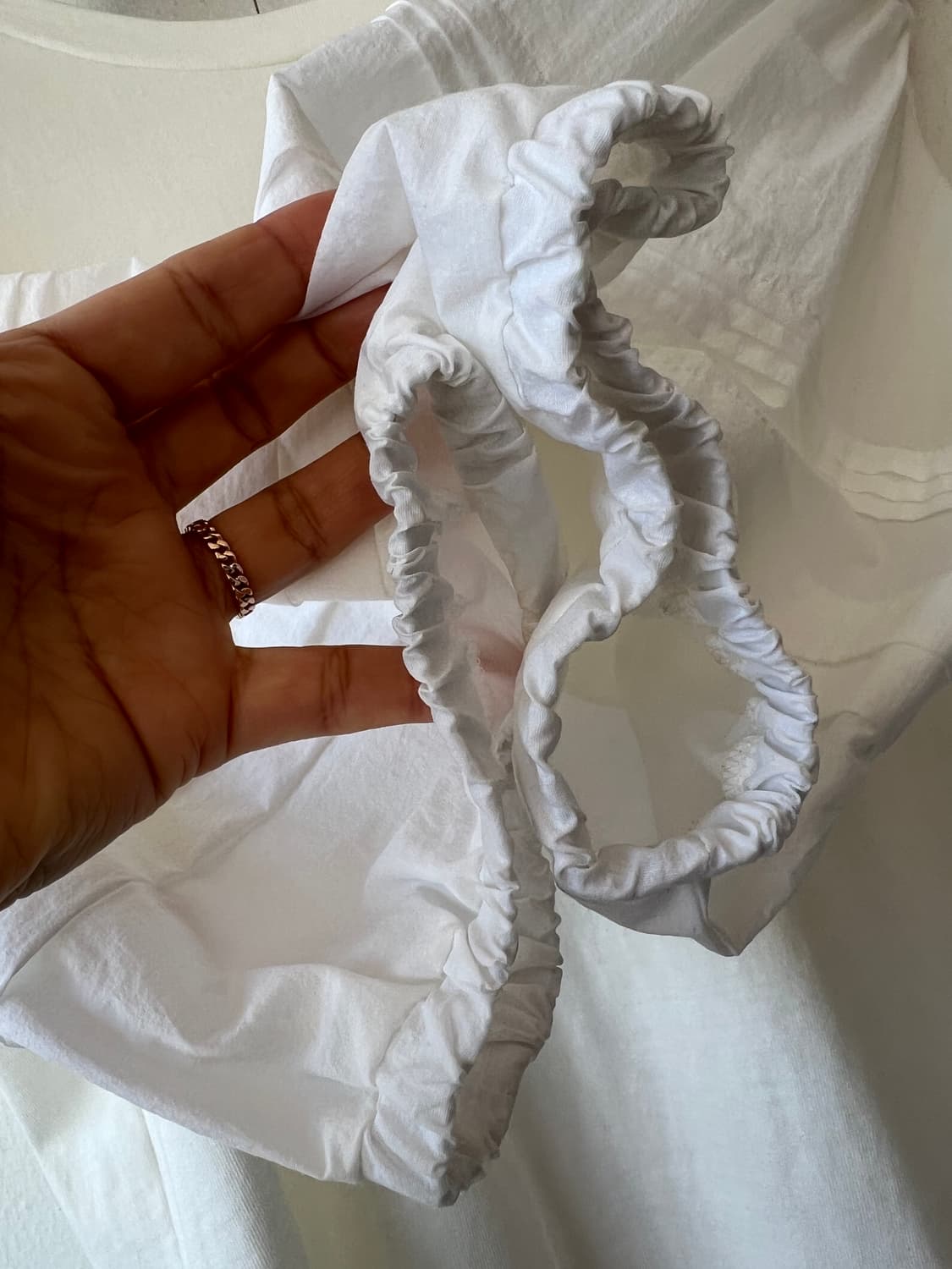 럭키슈에뜨 여성 아이보리 퍼프소매 블라우스 반팔티셔츠 상품이미지4