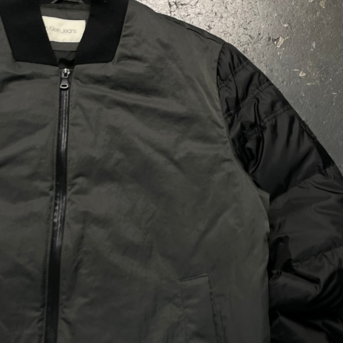 100 캘빈클라인 패딩  상품이미지2