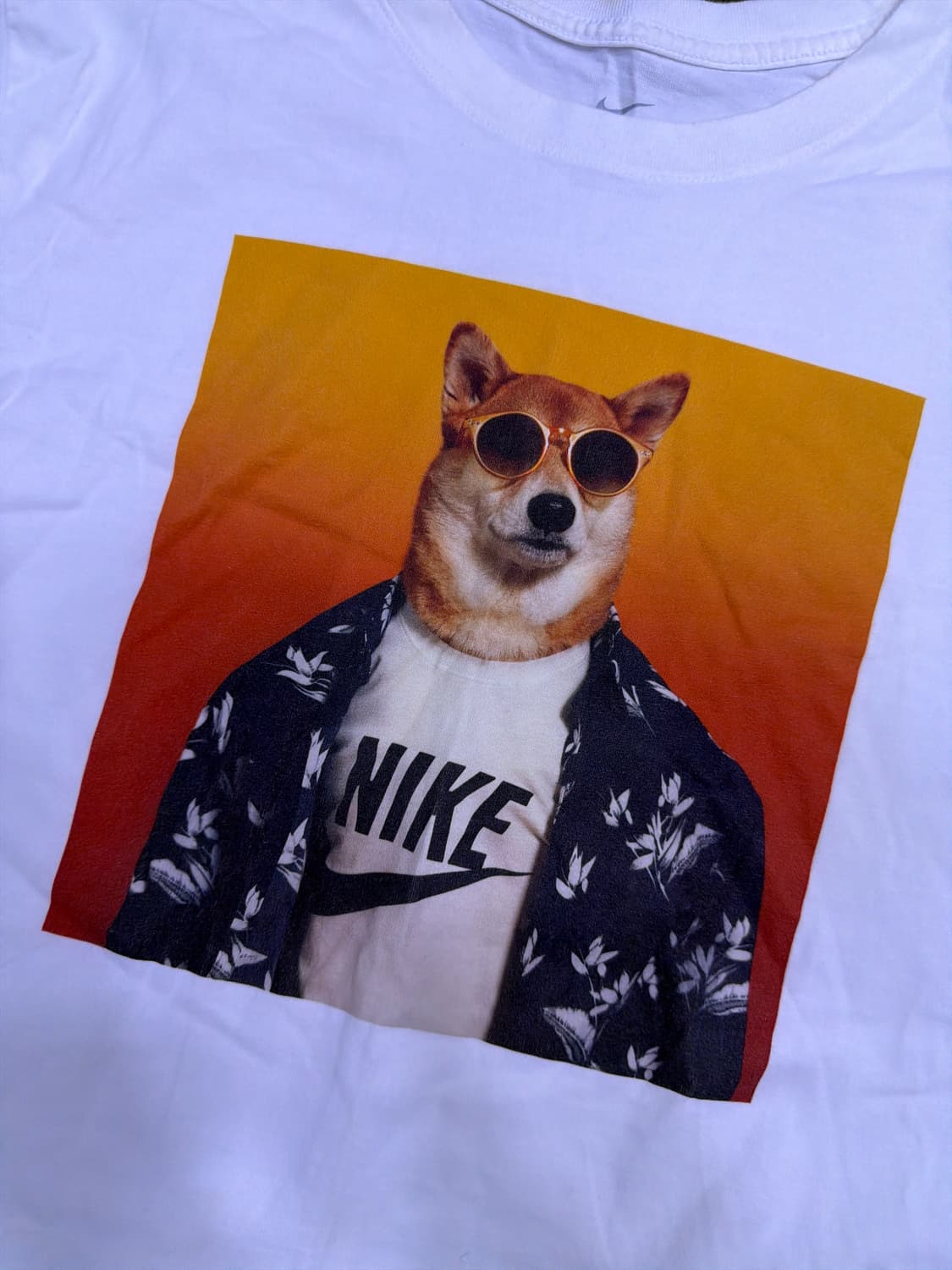 나이키 시바견 프린팅 반팔 티셔츠 화이트 XL 상품이미지4