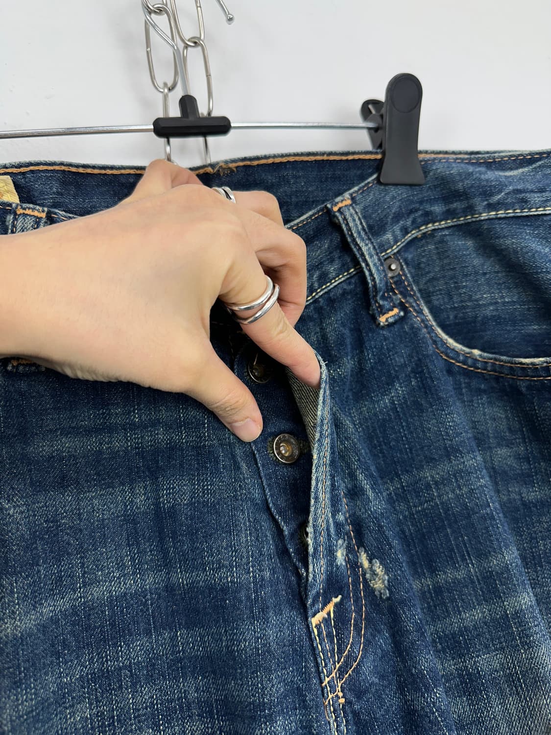 Abercrombie & Fitch Distressed Denim Jea 상품이미지8