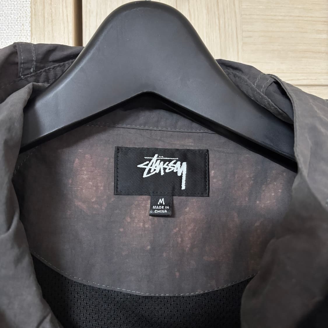 스투시 비치쉘 바람막이 M 상품이미지3