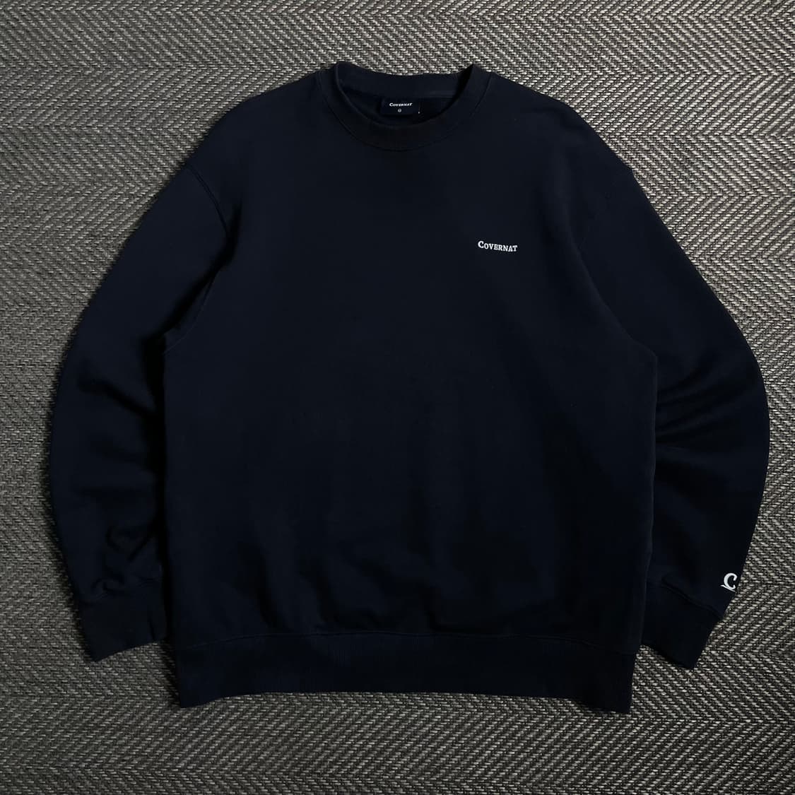 커버낫 스몰 자수로고 박시핏 스웻 맨투맨 네이비y 4766 상품이미지2