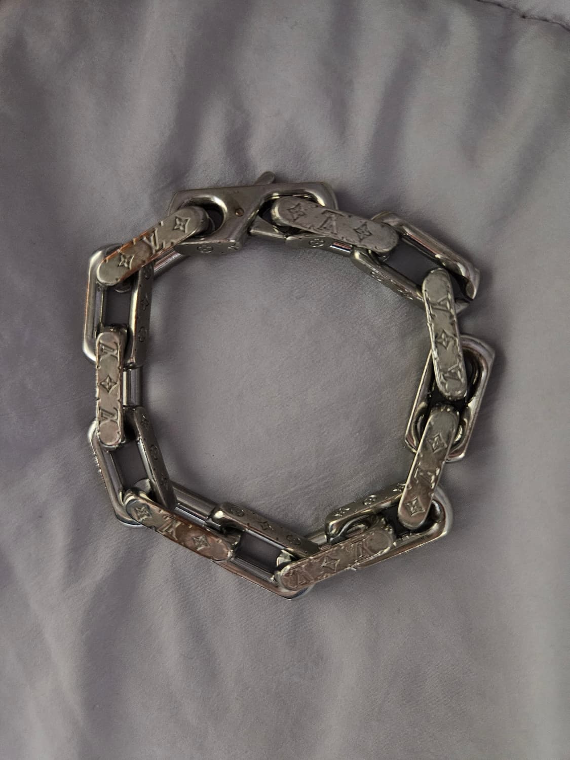 루이비통 모노그램 체인 팔찌 M64223 (M사이즈)
 상품이미지1