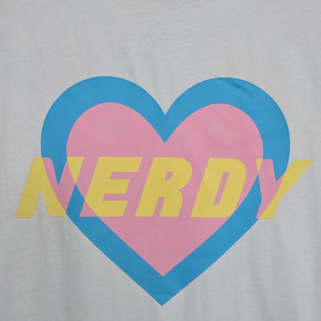 널디(NERDY) 하트 로고 반팔티 화이트 M 상품이미지4