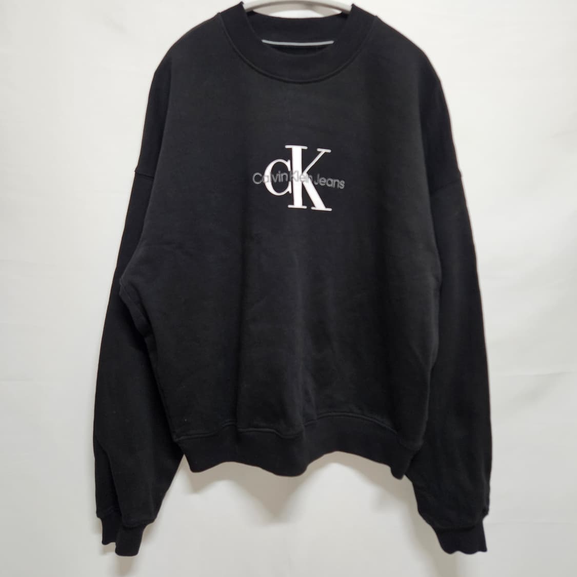 캘빈클라인 진스 오버핏 맨투맨 티셔츠 XL 상품이미지1