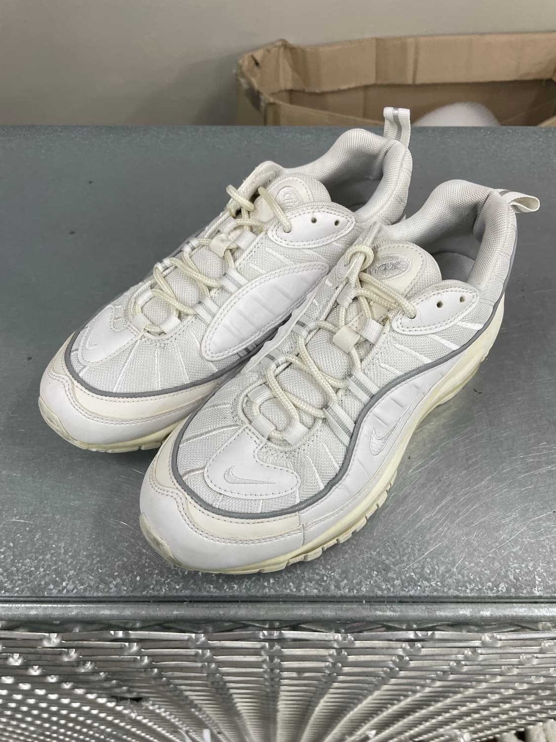 나이키 에어맥스 98 트리플 화이트 250 상품이미지2