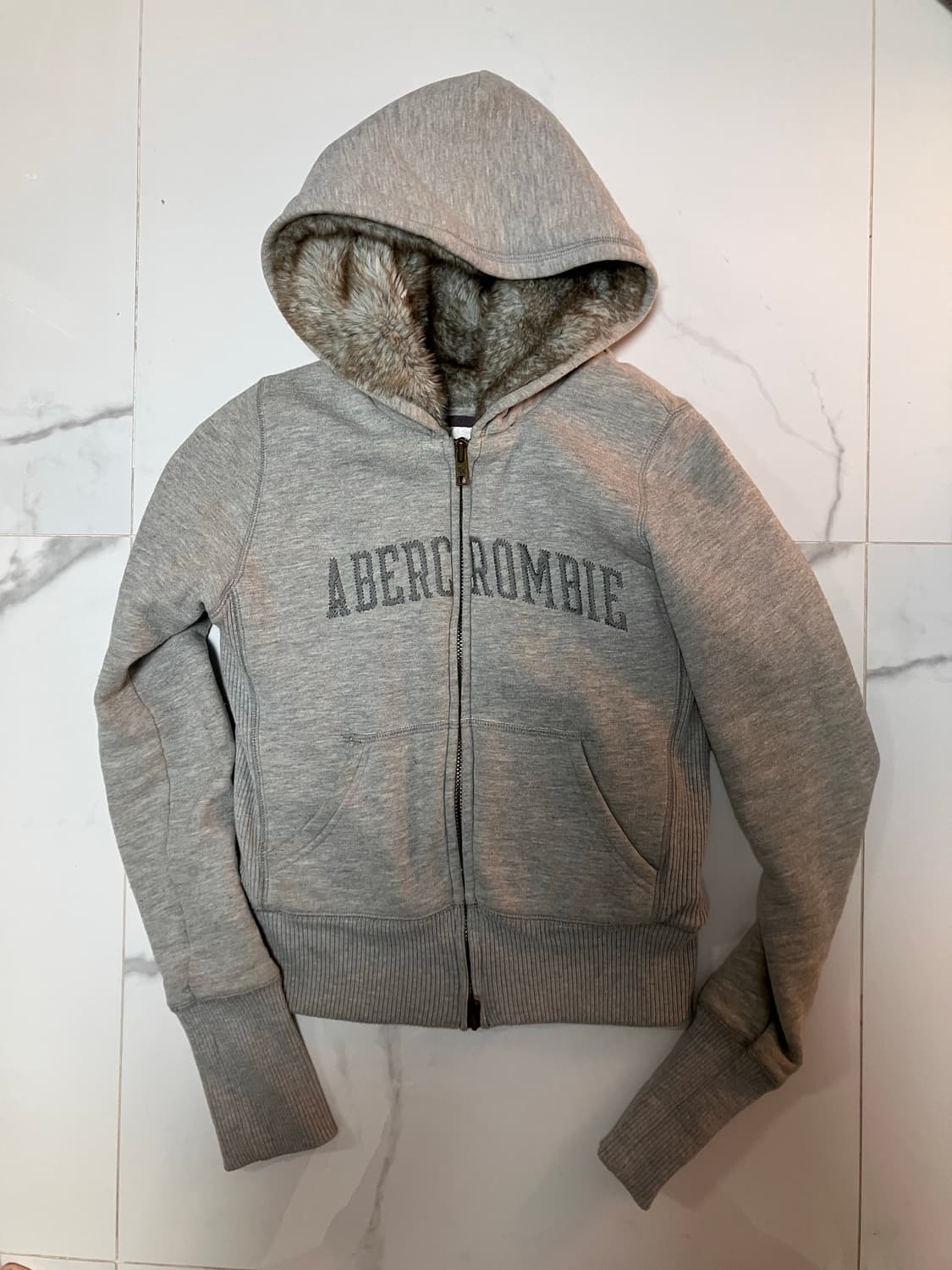 아베크롬비 Y2K 울프죠 딱붙핏 오리지널 빈티지 그레이 퍼 후디 집업 상품이미지1