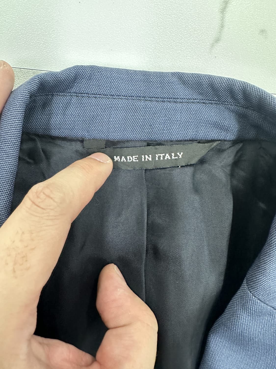 입생로랑 이태리 투버튼 블레이저 상품이미지3