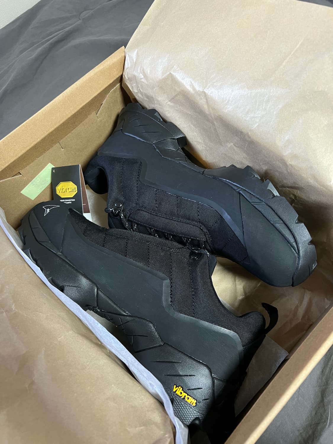 (42) 로아 카타리나 블랙 새상품 정가50 상품이미지2