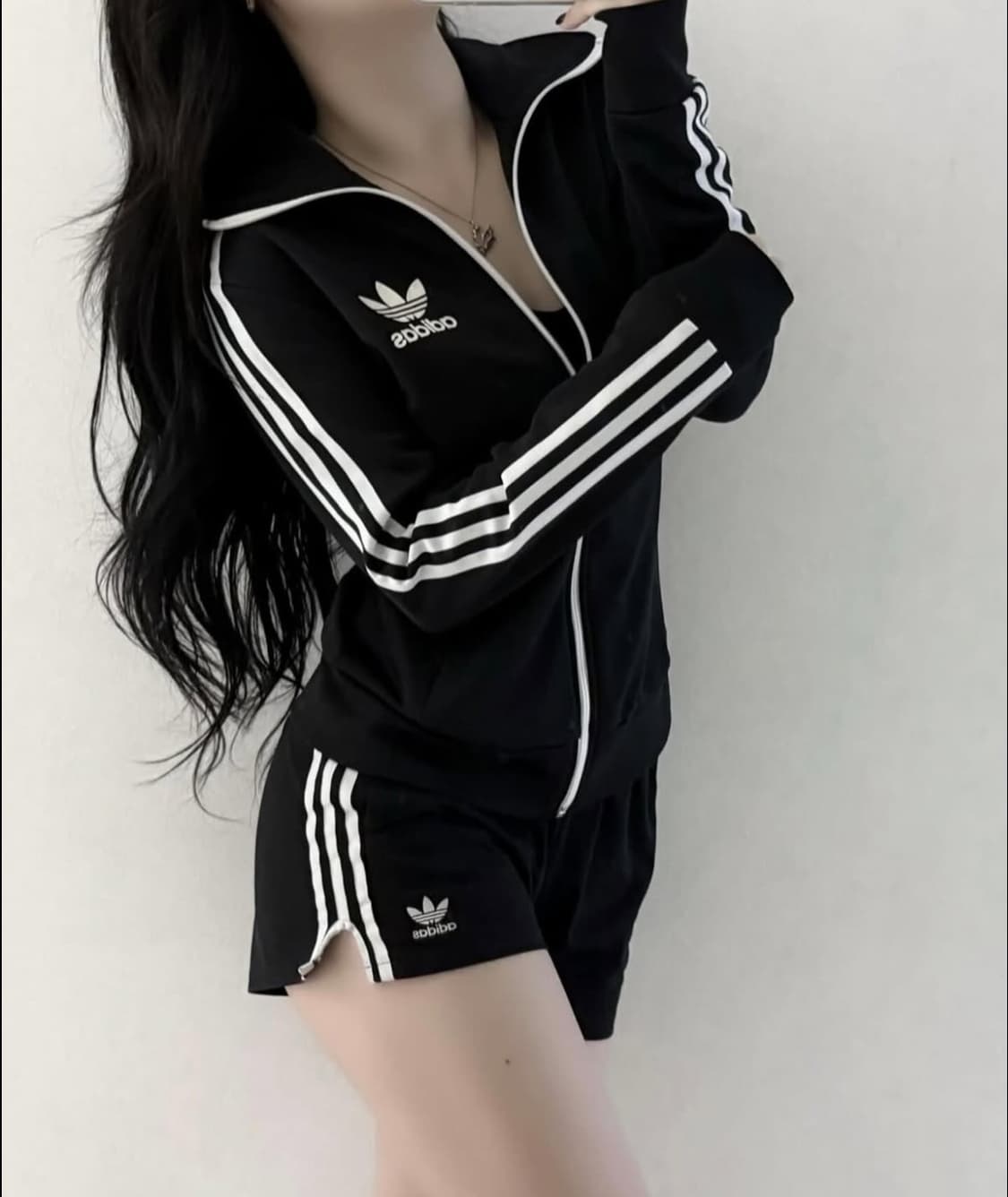 아디다스 유로파 블랙 져지 상품이미지1
