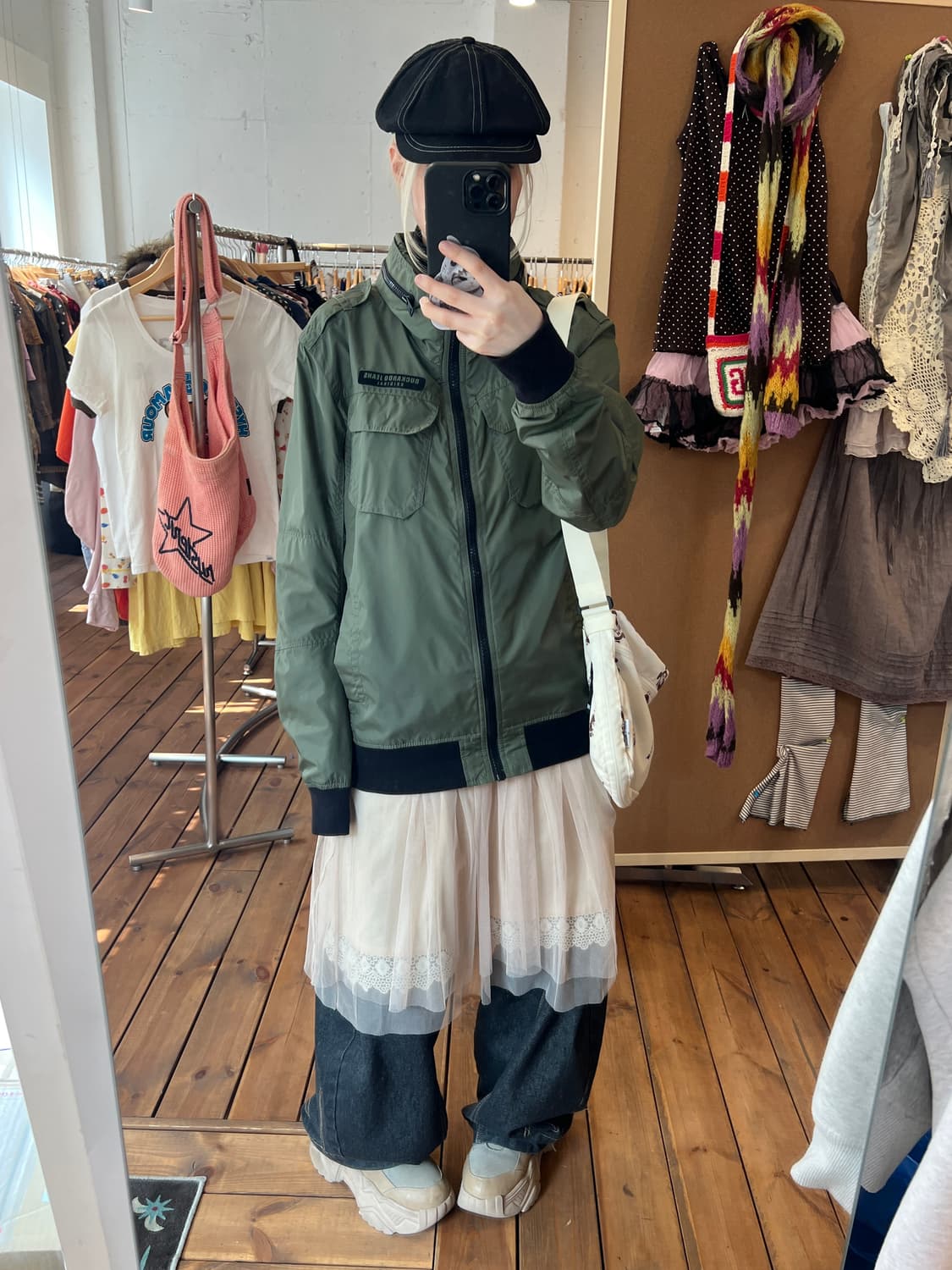 버카루 카키 나일론 자켓 상품이미지3