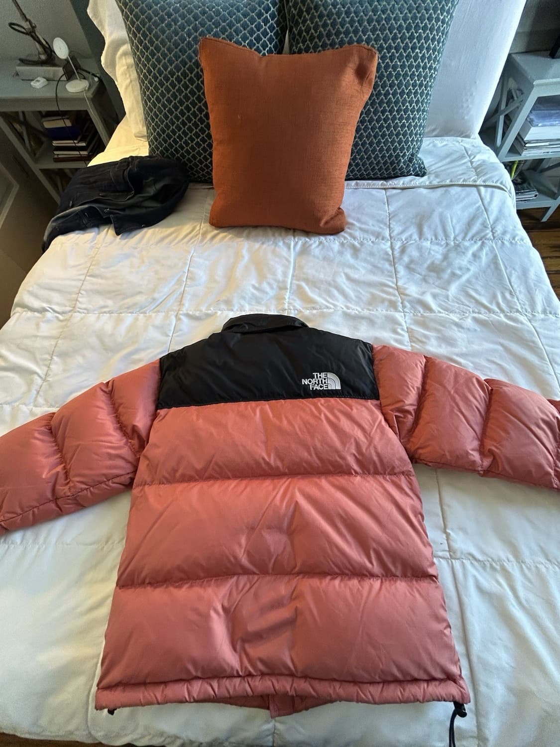 노스페이스 눕시 700 다운 재킷 로즈핑크 상품이미지2