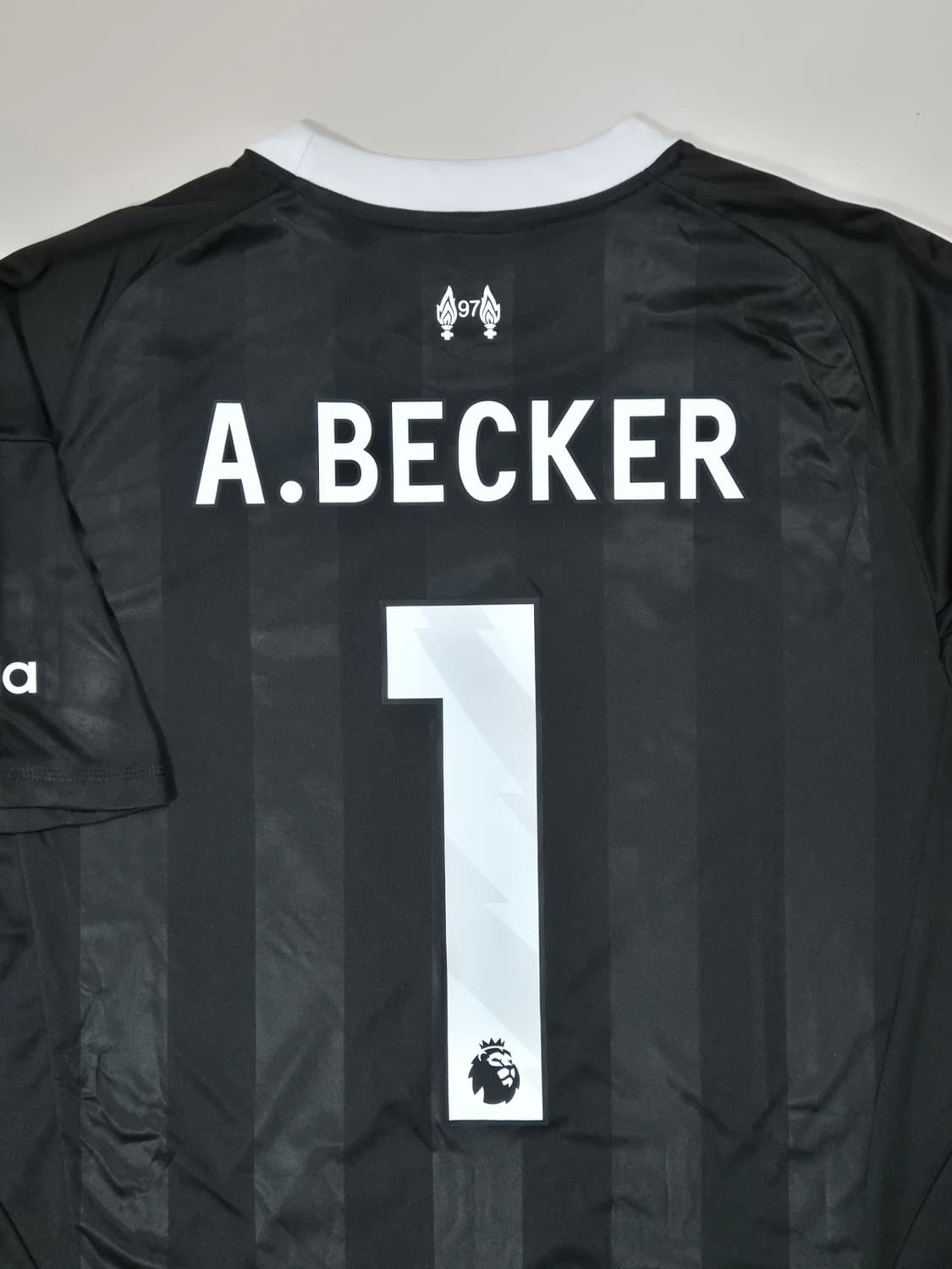 25-26 리버풀 골키퍼 알리송 유니폼 L사이즈 레플리카 상품이미지8