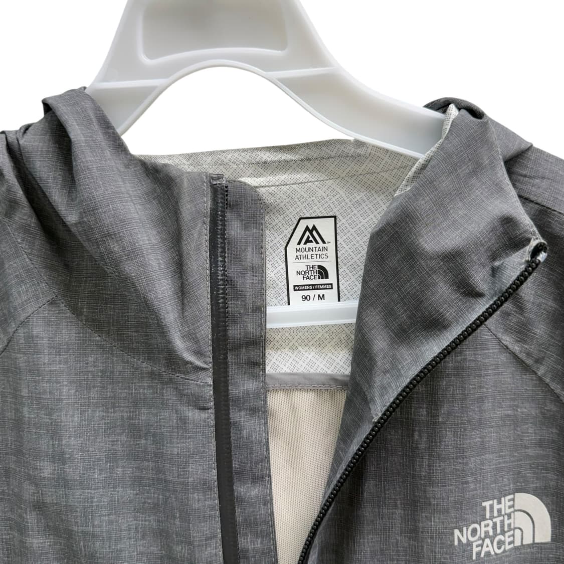 [M] 노스페이스 그레이 후드 바람막이 상품이미지5