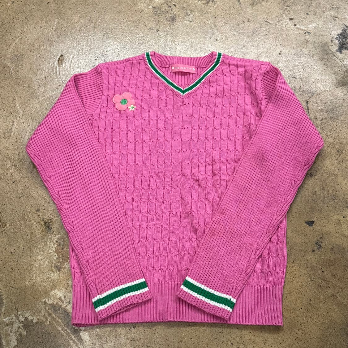 헬로키티 핑크 브이넥 니트 상품이미지2
