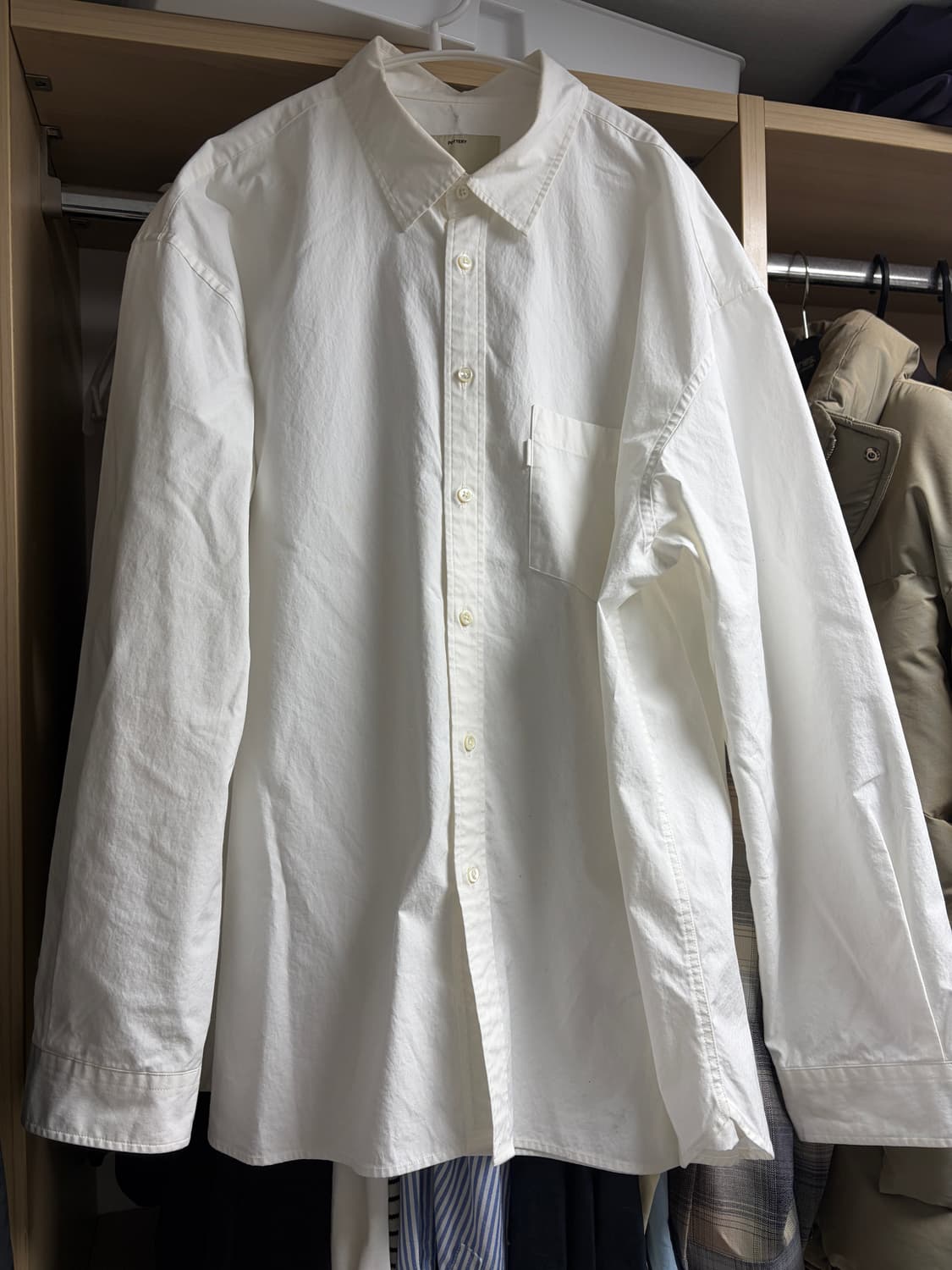 포터리 컴포트셔츠 화이트 4사이즈 상품이미지1