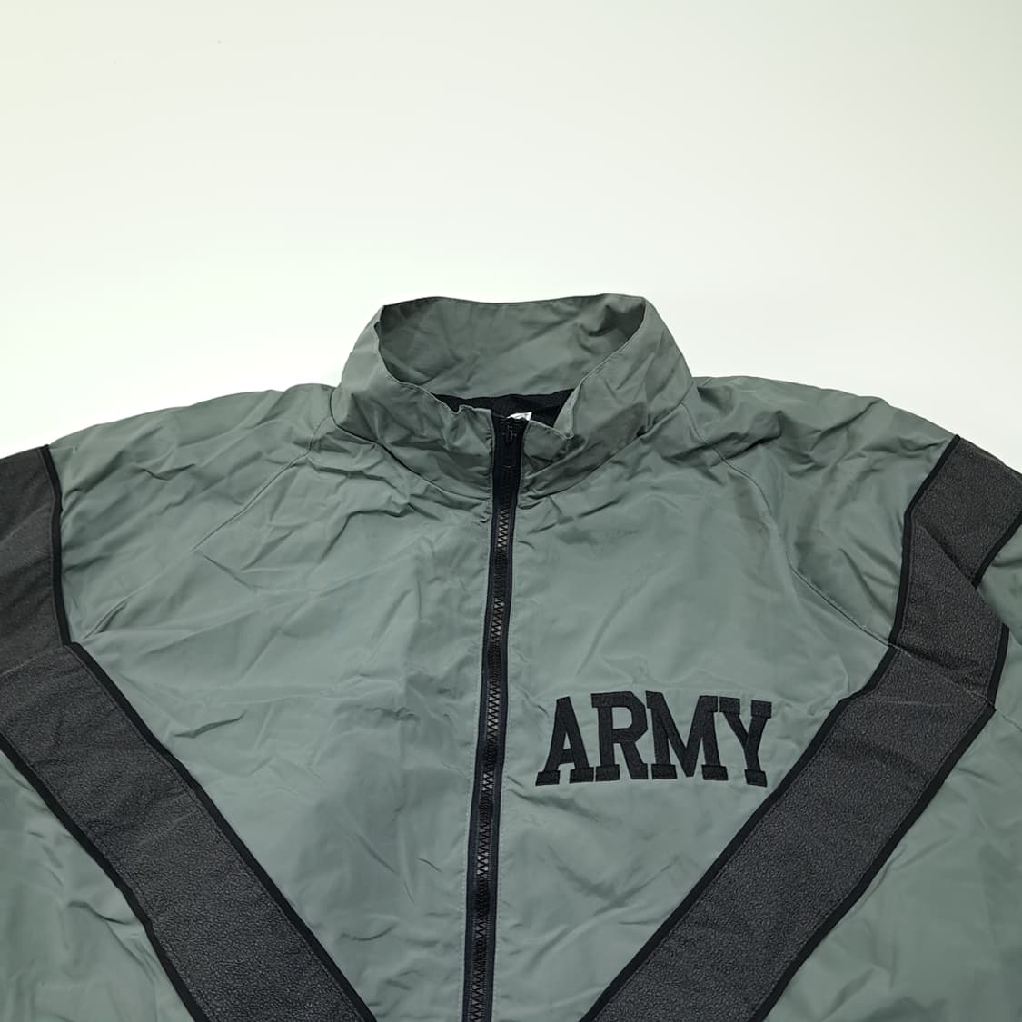 CL545 M IPFU 1세대 미국판 미육군 00s 바람막이 자켓 상품이미지2