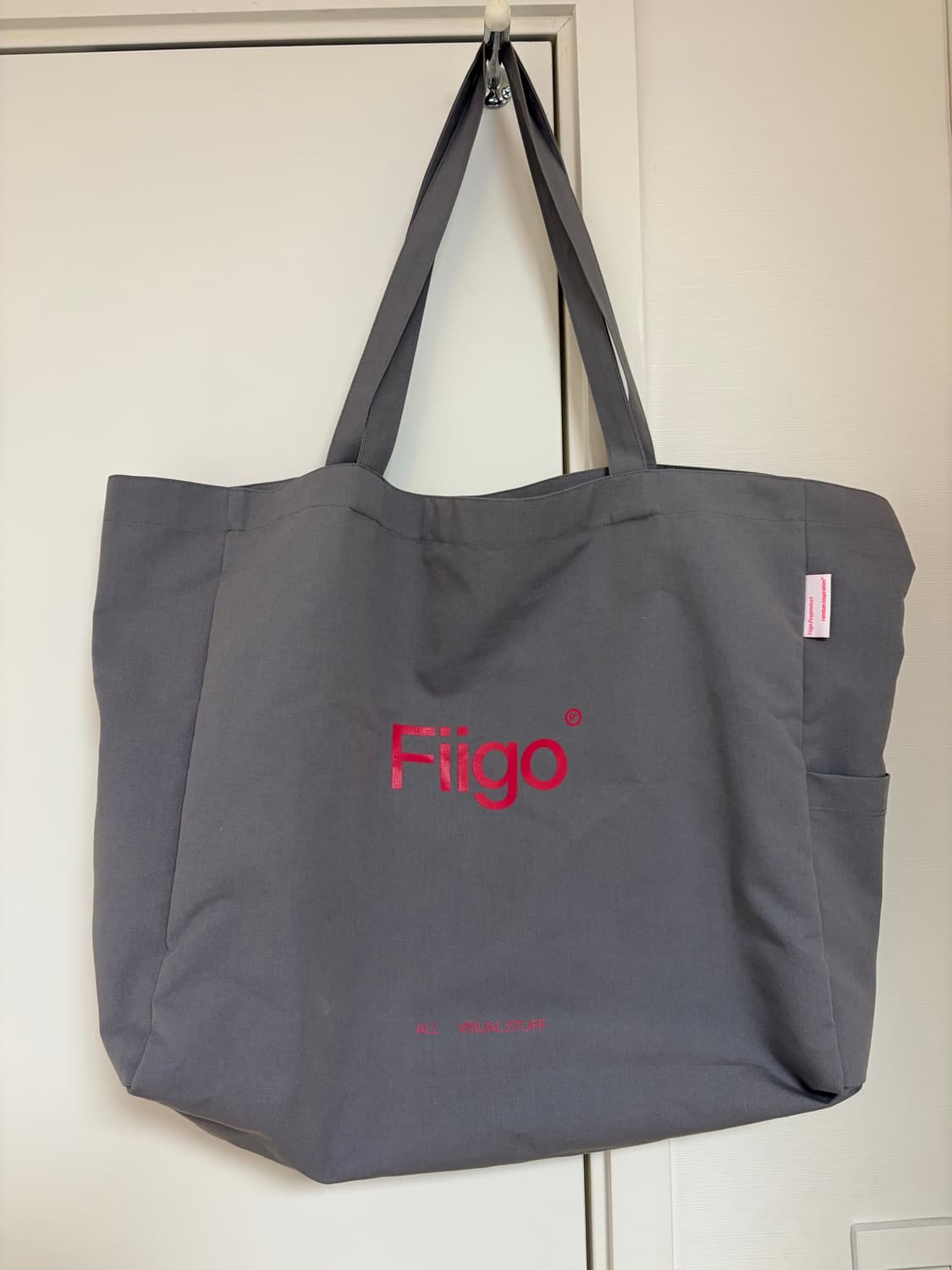 에피센터 투어리스트 fiigo 수베니어 토트백 상품이미지1