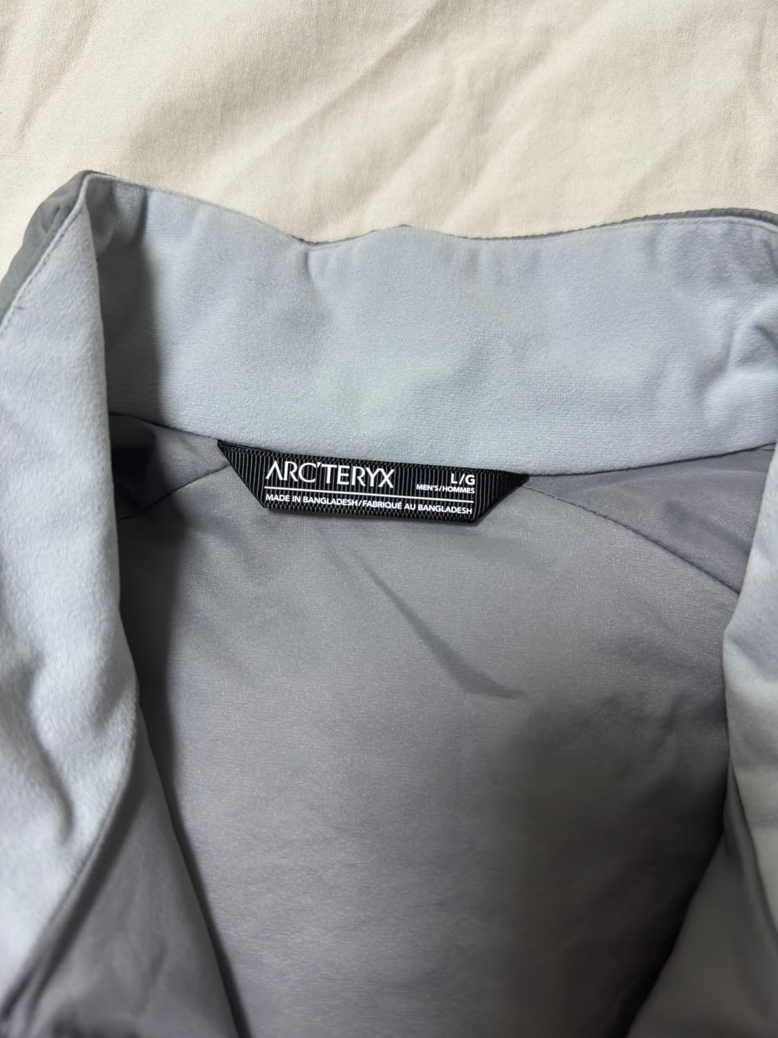 (새상품급/택보유) 아크테릭스 아톰 자켓 보이드 L 상품이미지6