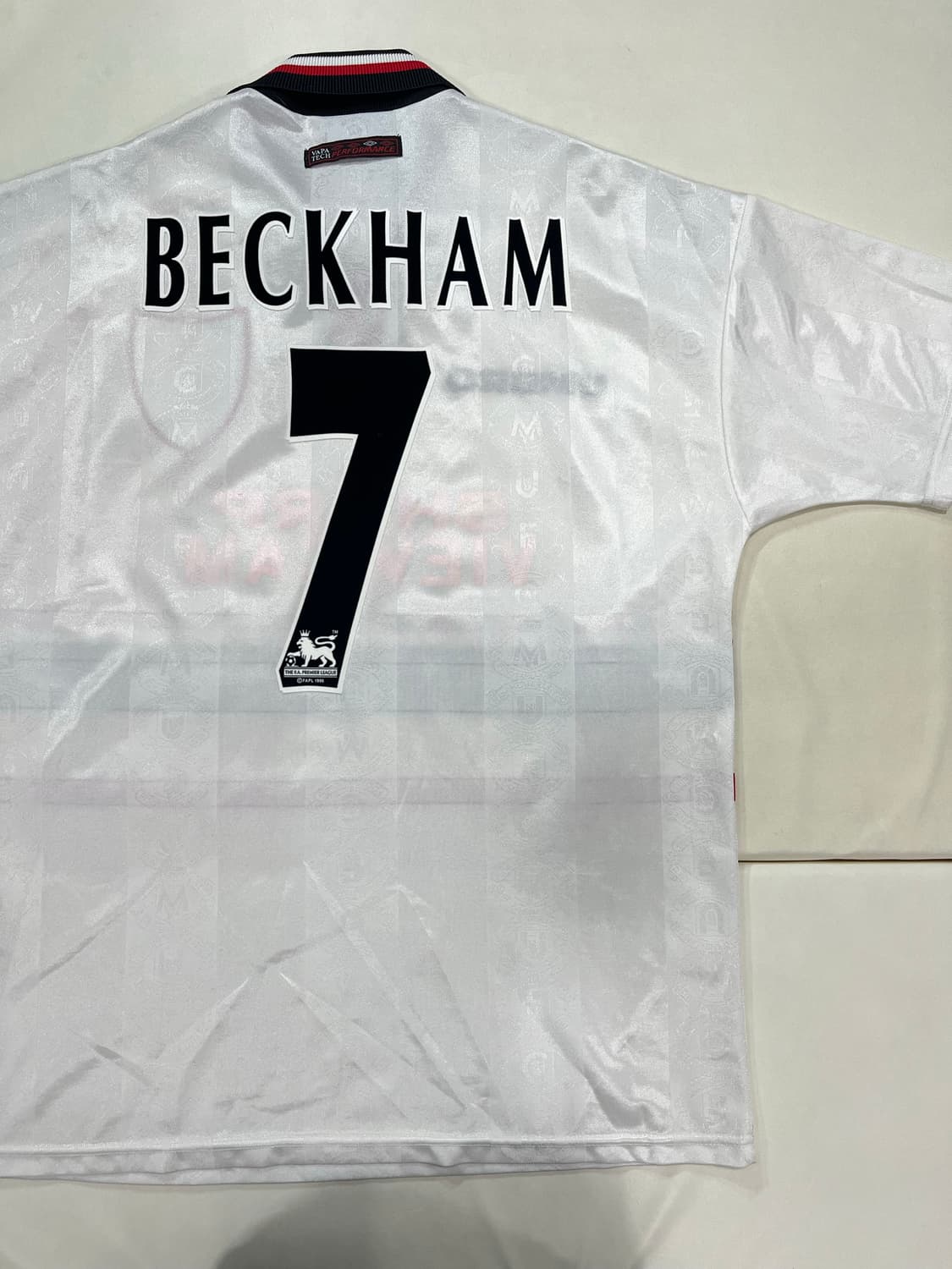 엄브로 97-98 맨체스터 유나이티드 FC 어웨이 베컴 상품이미지8