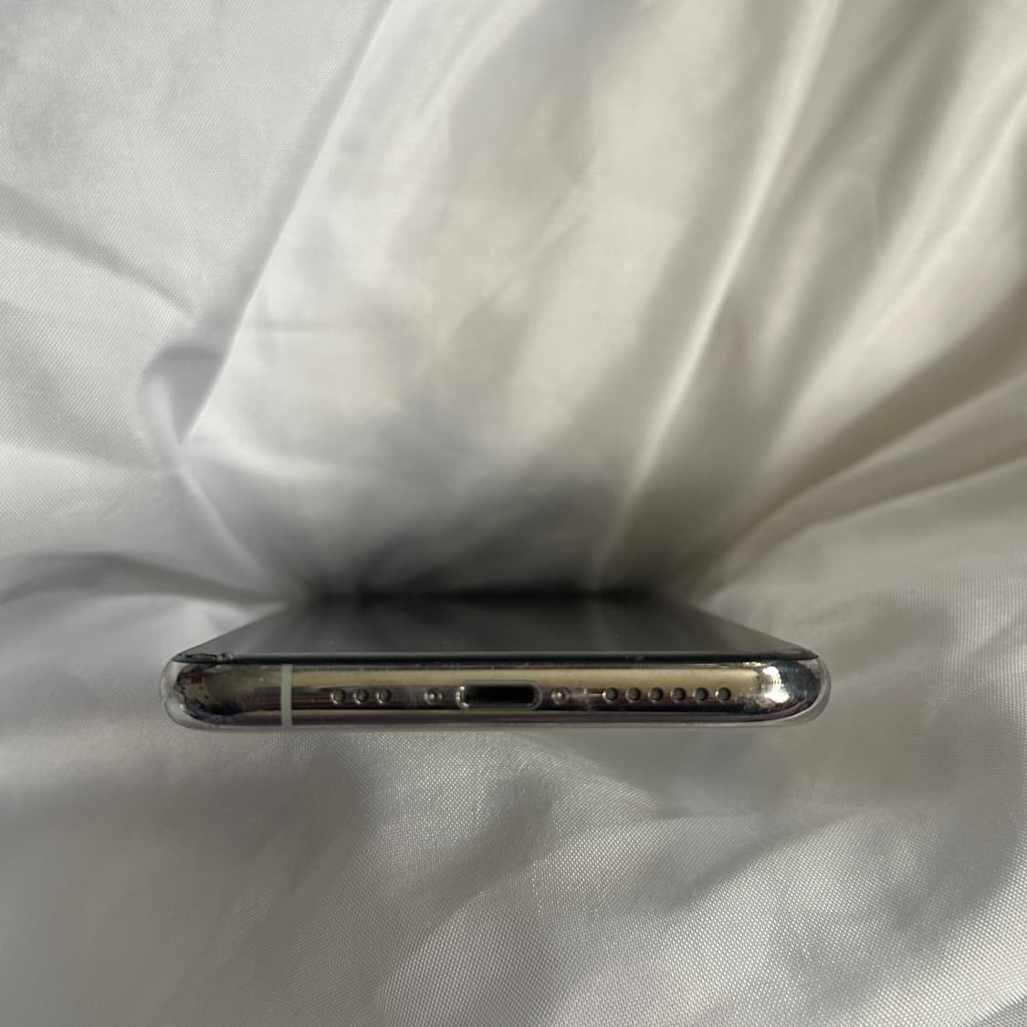 아이폰 11프로 상품이미지4