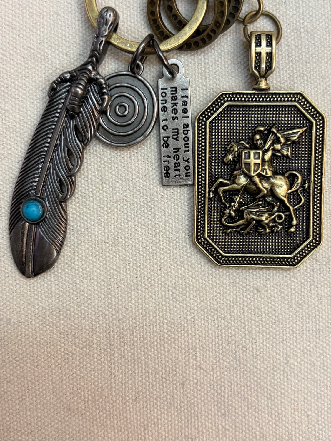 빈티지 가디언 페더 키링 상품이미지3