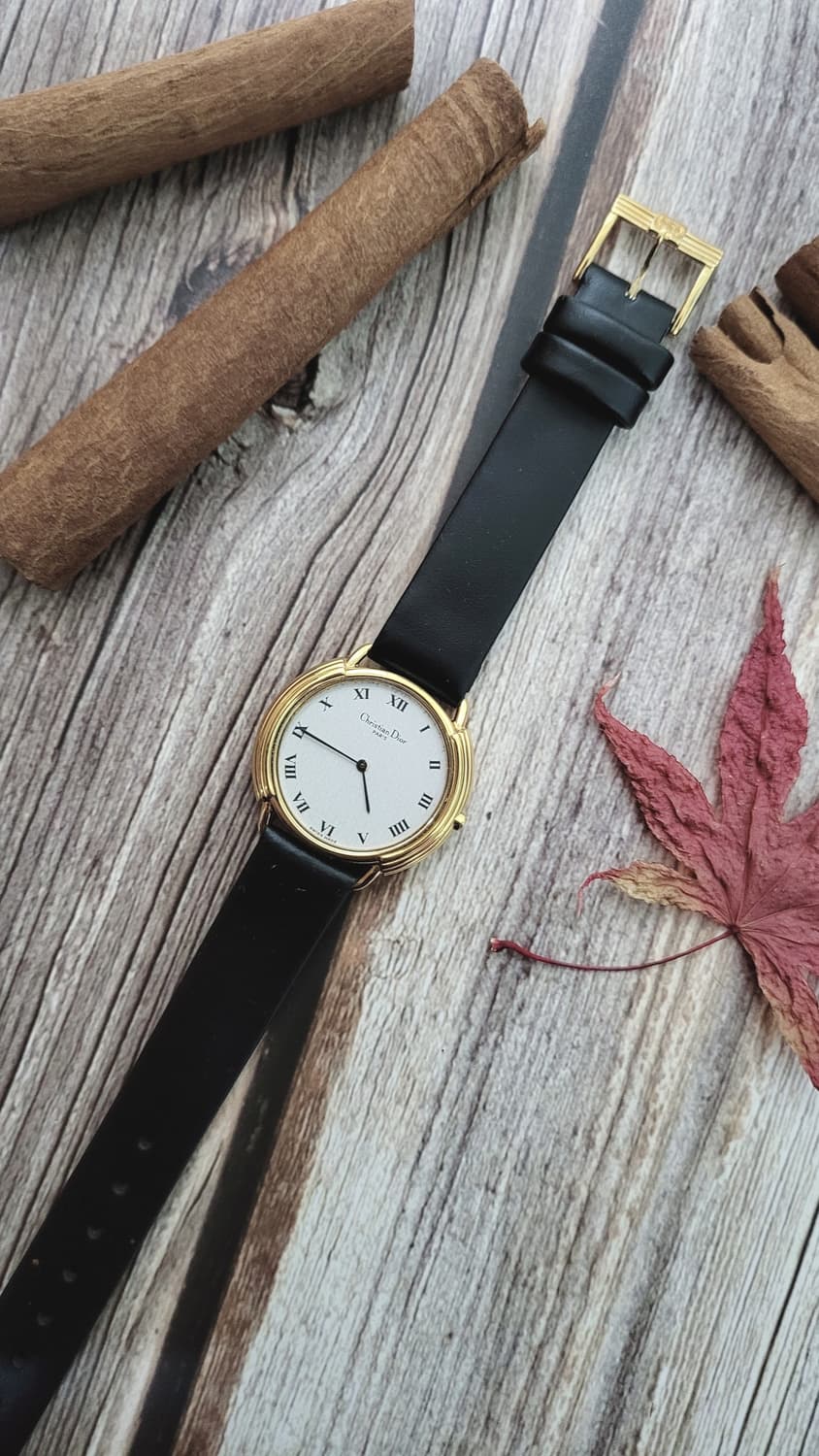 [연말세일]정품 크리스찬디올 골드 3단 라운드 남여공용 시계 상품이미지5