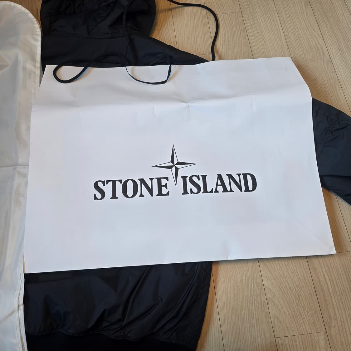 스톤아일랜드 크링클랩스 프리마로프트 25fw 상품이미지9