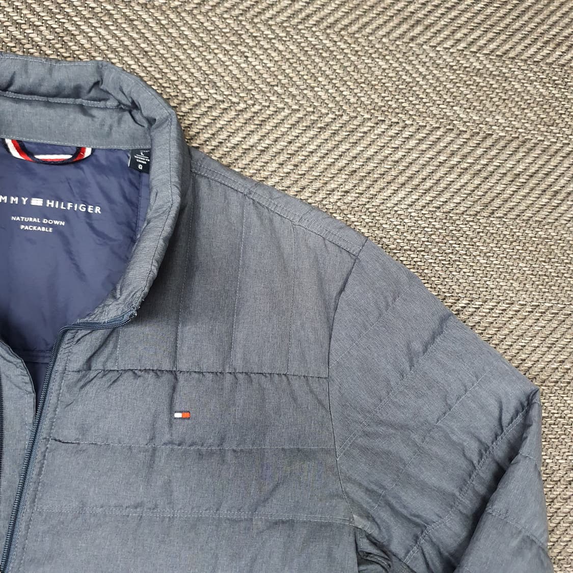 타미힐피거 오리털 경량패딩 남자105~110 상품이미지3