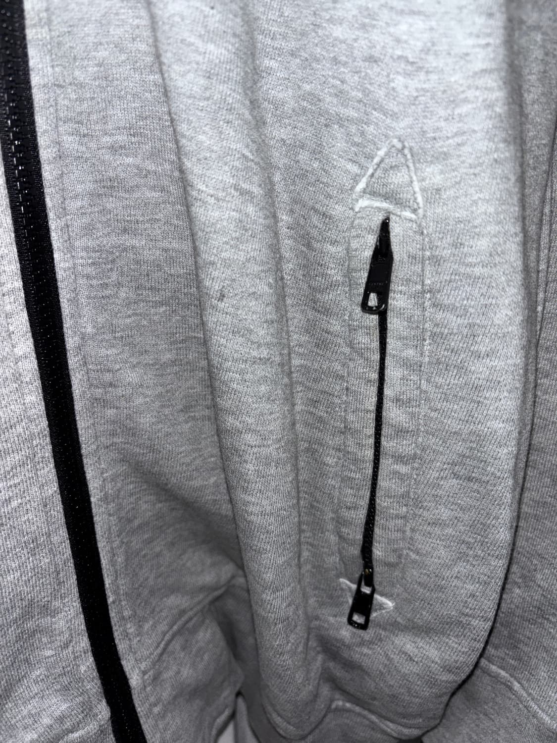 moussy 프린팅 오버핏 하이넥 후드집업 상품이미지3