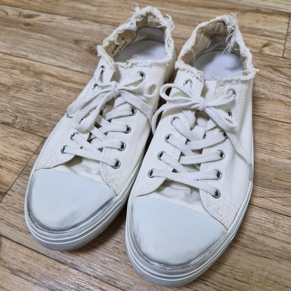 [42] SLP 생로랑 Bedford Age 캔버스 로우탑 스니커즈 상품이미지2