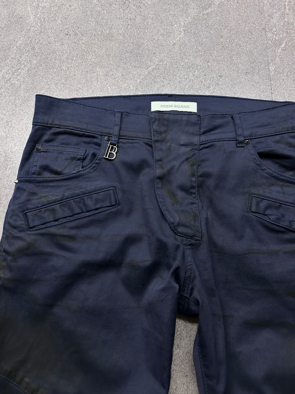 피에르 발망 오일 워싱 슬림 바이커 팬츠 상품이미지2