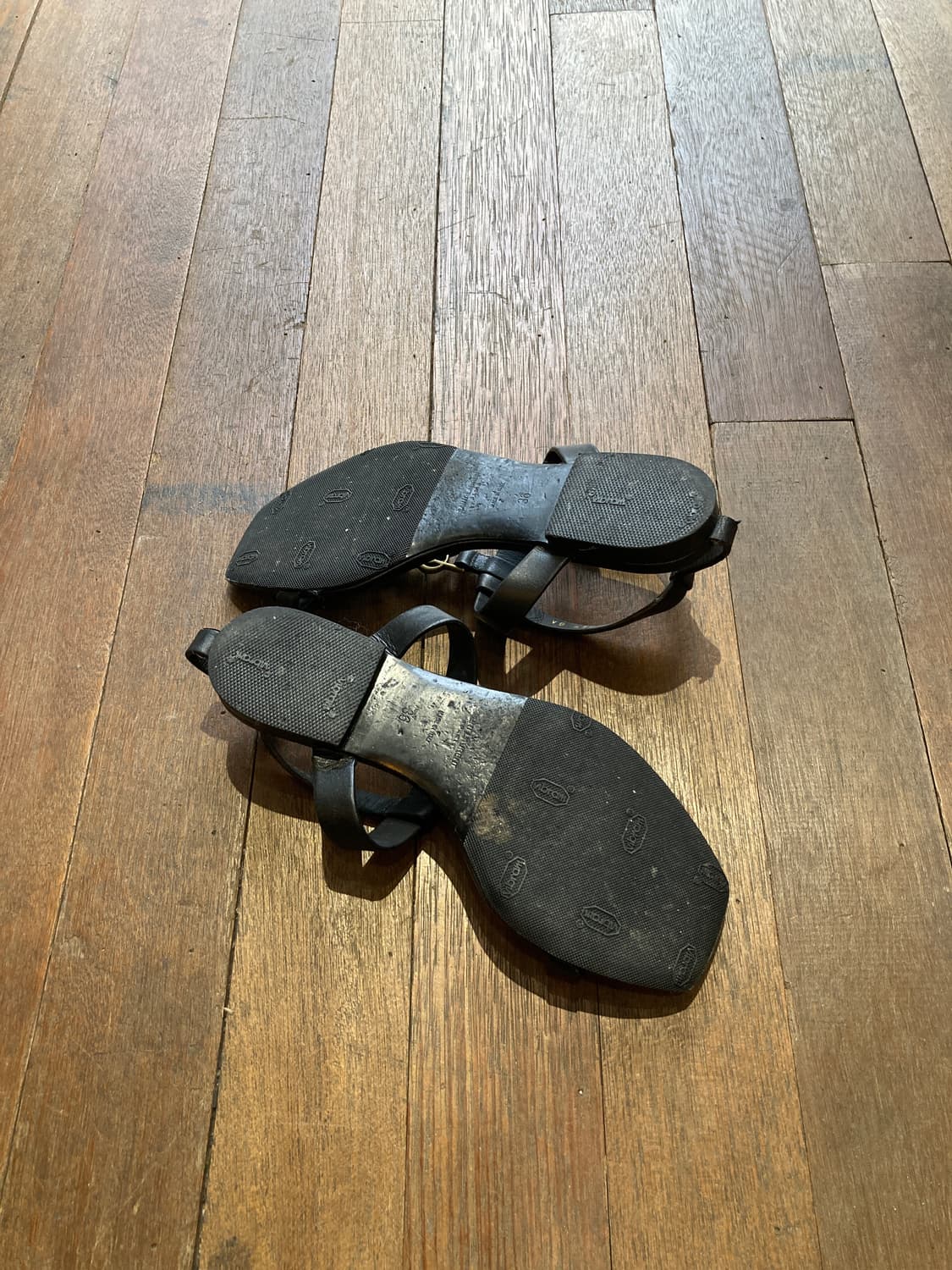 생로랑 카산드라 플립플랍 샌들 36사이즈 상품이미지6