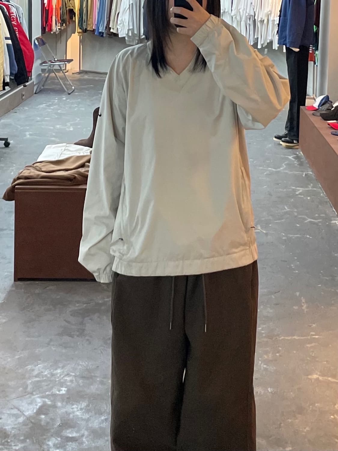 나이키 브이넥 아이보리 웜업 H1351 상품이미지1