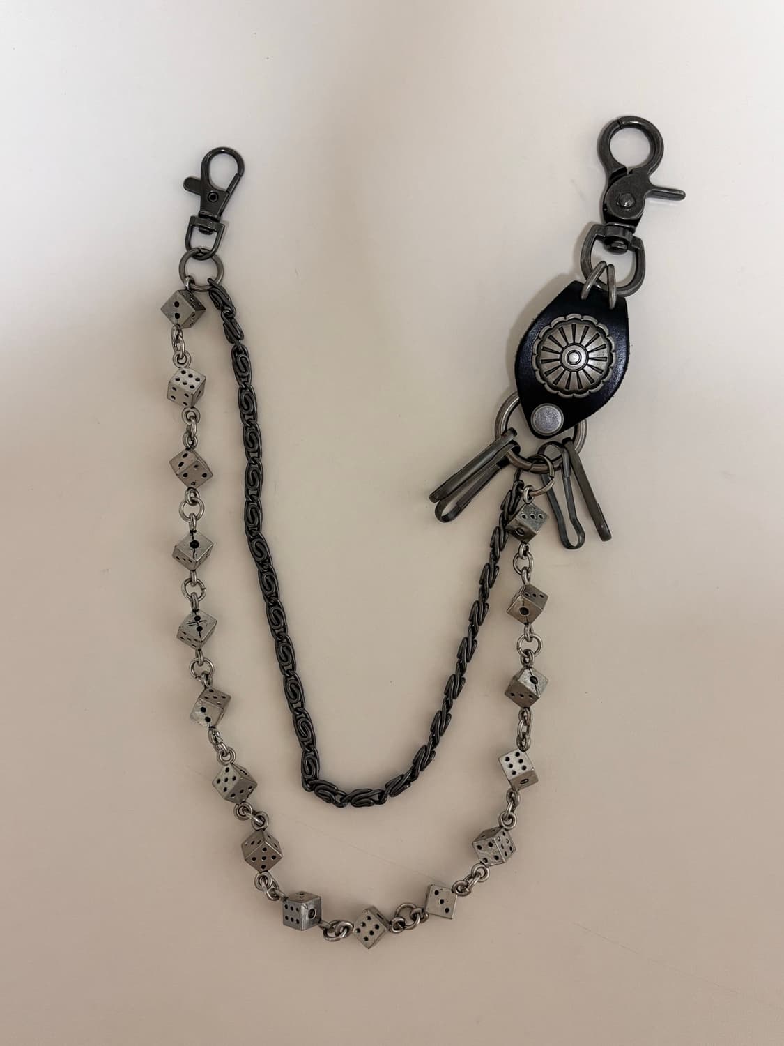 Vintage Dice Layered Chain Keyring 상품이미지1