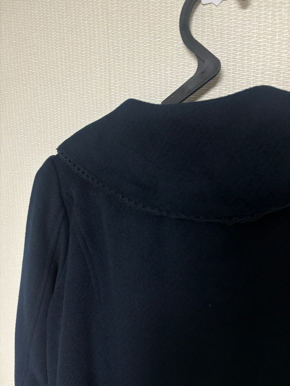 엑시즈팜 대장 프릴 코트 상품이미지7