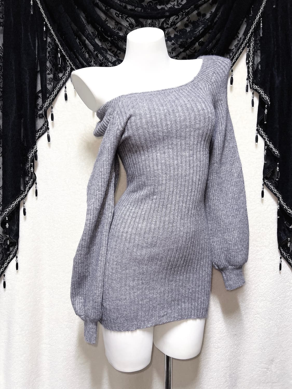 로맨틱갸루 로걀 오네 퍼프 벌룬 오프숄더 니트원피스 섹시 연말 딱붙핏 상품이미지3