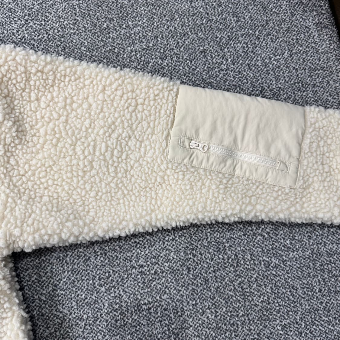 퓨마 캐주얼 쉐르파 양털 뽀글이 후리스 자켓 상품이미지4