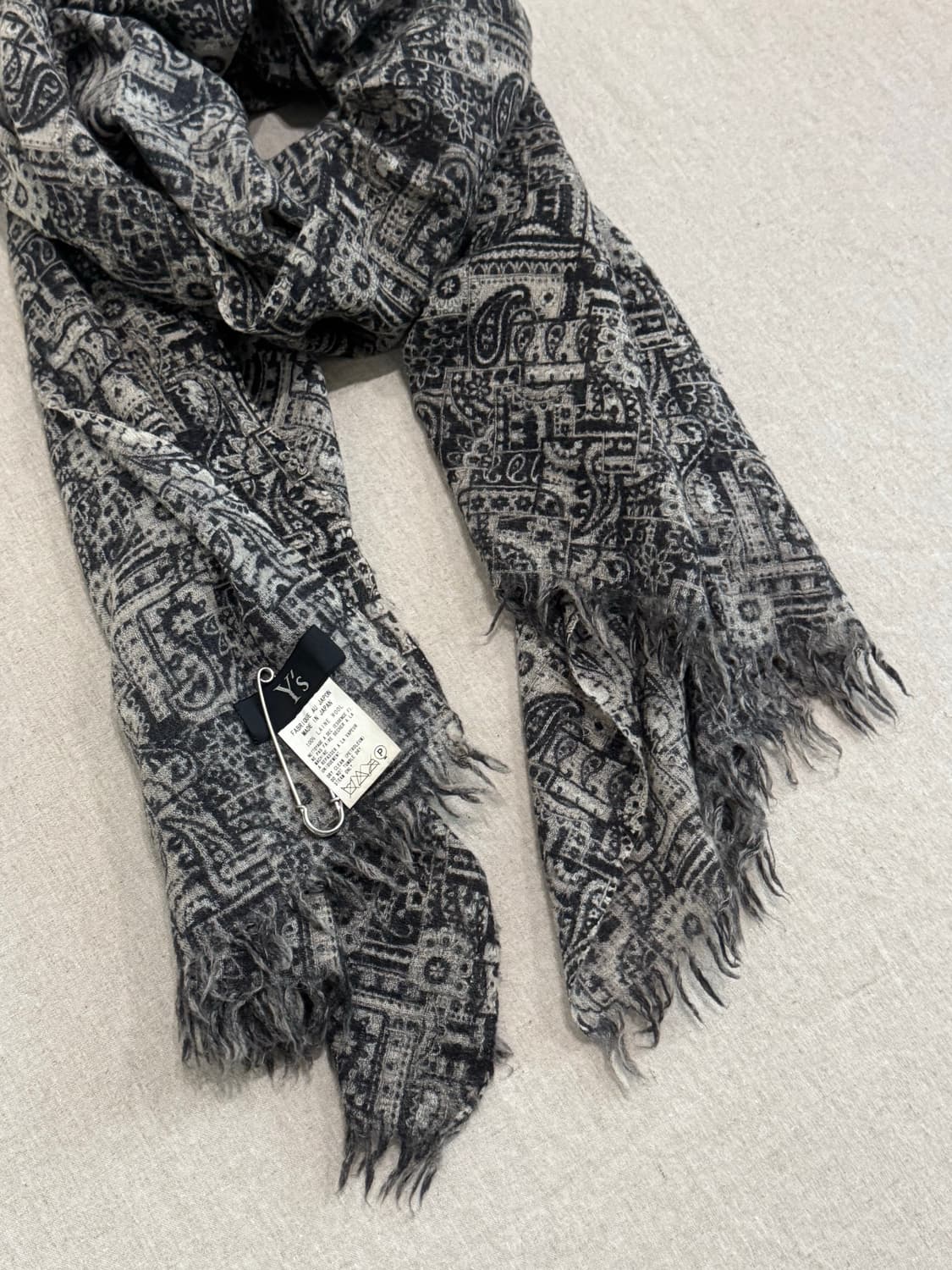 요지야마모토 울 믹스드 페이즐리 머플러 상품이미지4