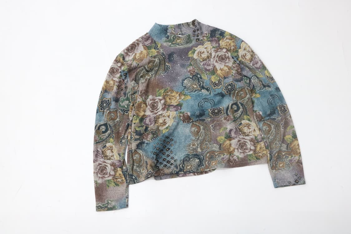 아데소(adesso) 빈티지 플라워 페이즐리 하프넥 니트 탑 (L) 상품이미지2