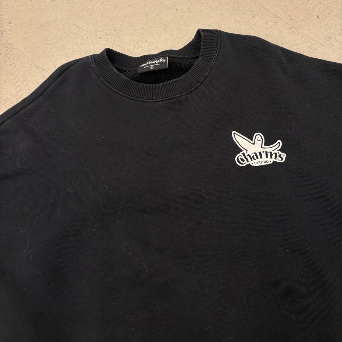 마크곤잘레스 x 참스 스튜디오 빅로고 맨투맨 상품이미지3